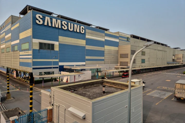 Nhà máy Samsung Electronics Vietnam tại tỉnh Bắc Ninh ngày 3/4/2025. Ảnh: Reuters