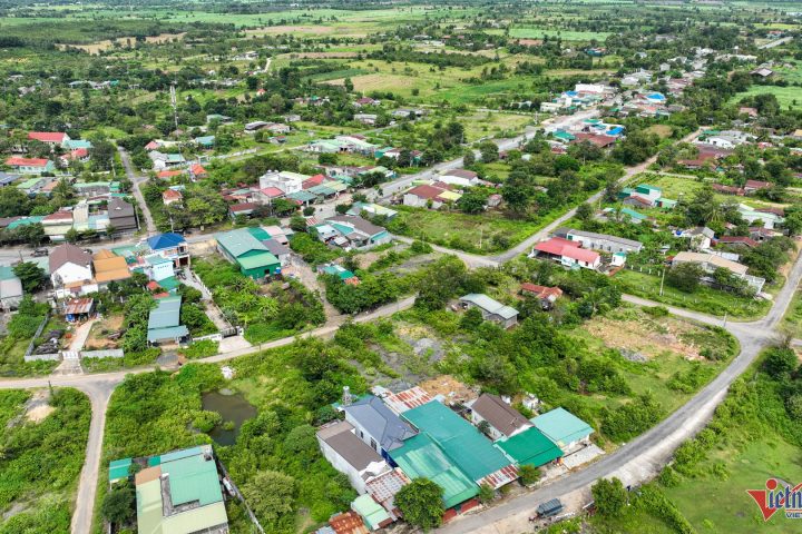 W-Đắk Lắk Nguyễn Huế 14.jpg